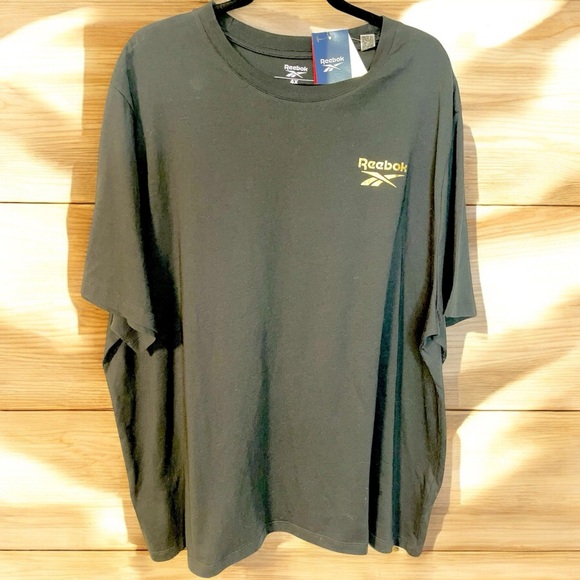 New Men’s black Reebok T-Shirt - Picture 2 of 4